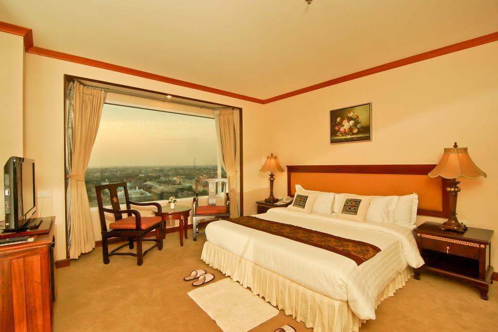 Champasak Grand Hotel Pakse Luaran gambar