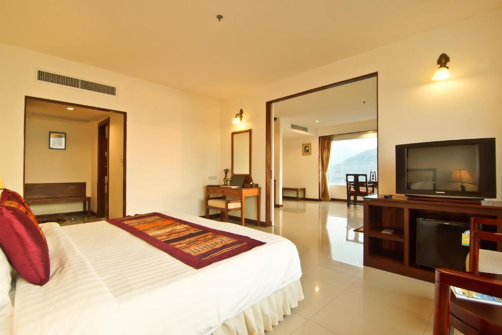 Champasak Grand Hotel Pakse Luaran gambar